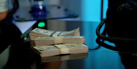 SUTRA 13. MAJA 2025, 4 HOROSKOPSKA ZNAKA IMAJU POJAČANU SREĆU I PRIVLAČE OBILJE Prelazak Meseca iz Škorpije u znak Strelca donosi velike promene