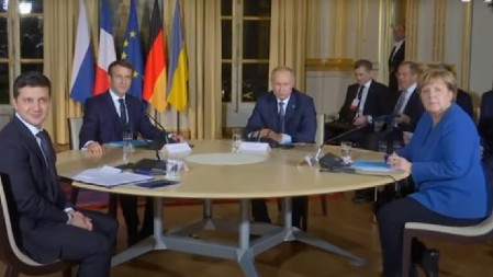 KAKO JE IZGLEDAO JEDINI SASTANAK PUTINA I ZELENSKOG?  Snimak će vas šokirati, jedan HLADAN, drugi ZBUNJEN (VIDEO)