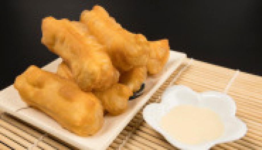 DOMAĆE MEKIKE SA KIMOM Sastojke već imate, recept je jednostavan, a biće mekane i vazdušaste