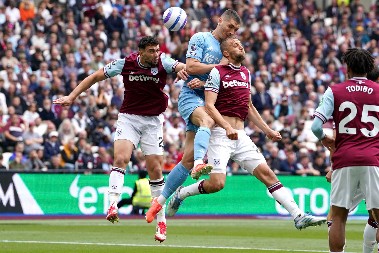 SRBIN NASTAVLJA DA BRILJIRA Milenković dao gol vredan Evrope (VIDEO)