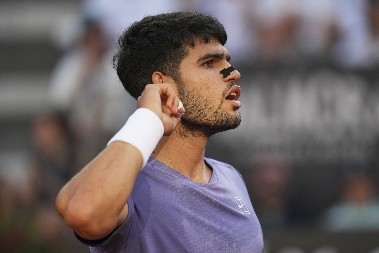 JAKE REČI ALKARAZA Španac uništio Sinera, pa poslao jaku poruku