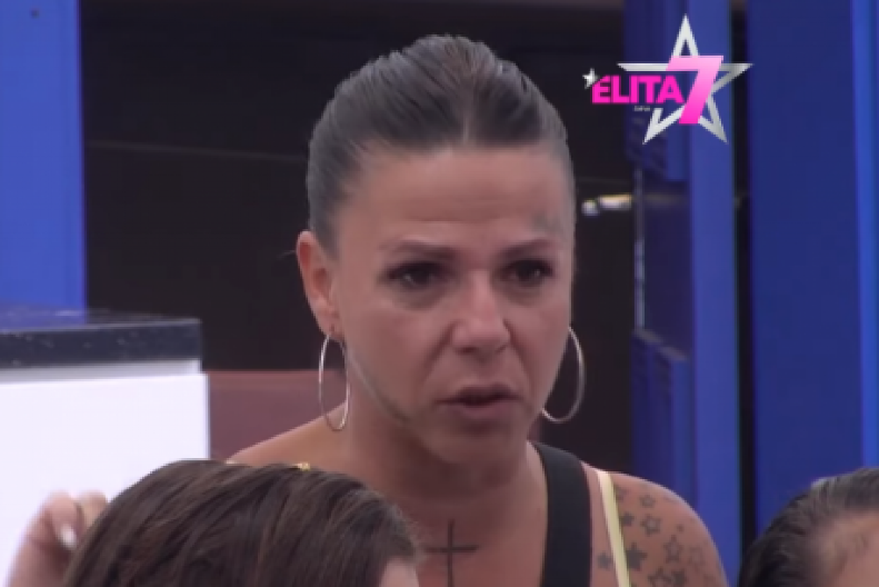 "PRETUKAO ME JE, PREŽIVELA SAM HOROR" Stravična ispovest bivše rijaliti učesnice: "Uhvatila sam dečka u krevetu sa drugom devojkom"