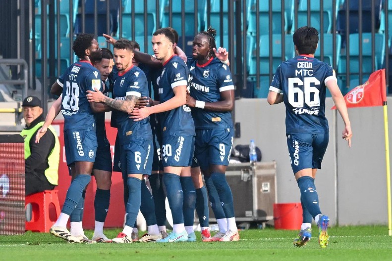 BLICKRIG ZVEZDE Crveno-beli golovima u nadoknadi dotukli Vojvodinu