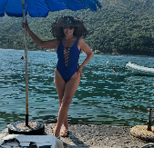 PRINOVA U DOMU NAŠE PEVAČICE (74) Objavila srećne vesti, pa pokazala novog člana porodice (VIDEO)