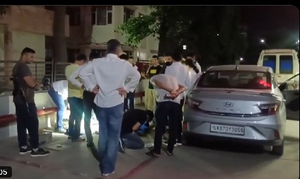 UŽAS KAKAV SE NE PAMTI! Sedmočlana porodica izvršila SAMOUBISTVO zbog dugova! Svi bilii u kolima (VIDEO)