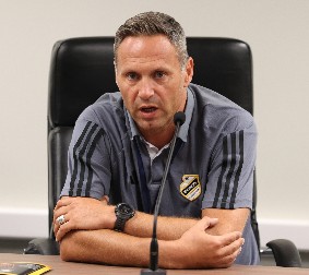 RADNO NA BANOVOM BRDU Čukarički rešio pitanje trenera za narednu sezonu