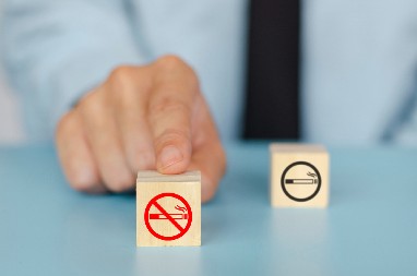 FRANCUSKA BEZ DUVANSKOG DIMA Od 1. jula proširena zabrana pušenja na javnim mestima