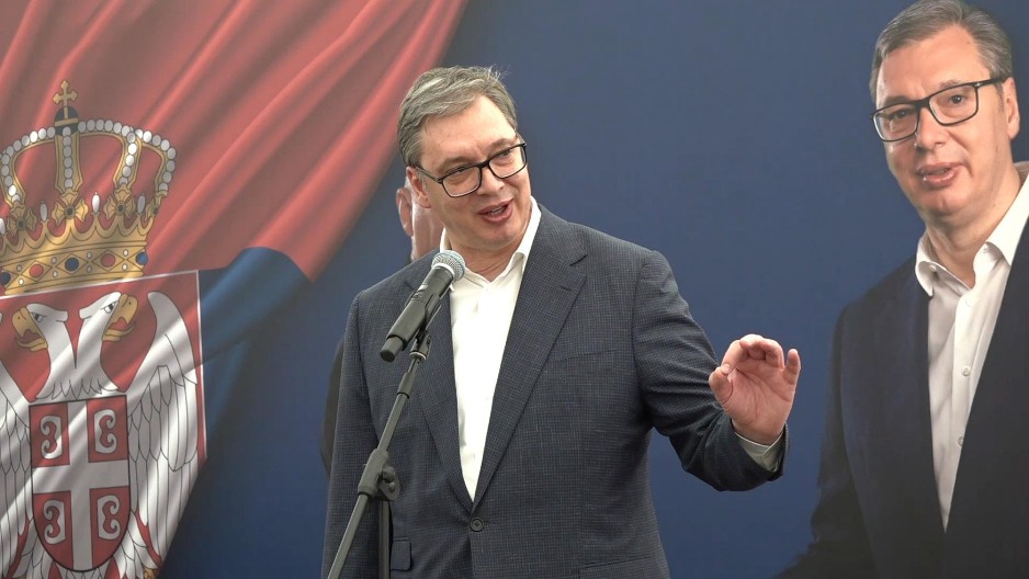 "NA ISTOKU SRBIJE SMO URADILI MNOGO I UVEK NEDOVOLJNO" Vučić: Šest meseci nam je zemlja pod žestokim udarom! Glasajte, ne protiv njih, već za svoju decu