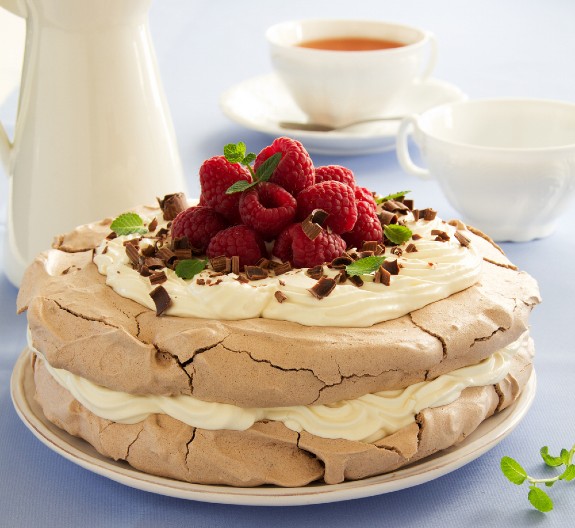 PUSLICA TORTA U savršenom spoju čokolade, vanile i oraha, baš onako kako su je mame i bake pravile