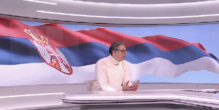 "POSTARAĆEMO SE DA SE U 2025. ŽIVI SVE BOLJE" Poruka predsednika Vučića građanima Srbije