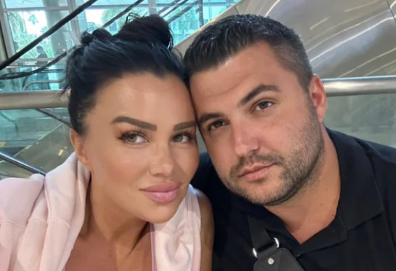 ASMIN NAPRAVIO INCIDENT STANIJI! Nastao haos zbog drugog dečka, ovo su detalji: "Jao, kad popijem..."