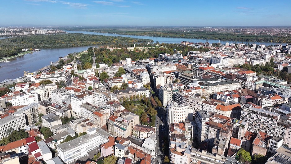 BESPLATNI PROGRAMI, NAGRADE ZA NAJBOLJE ĐAKE, RED I BEZBEDNOST: Stari grad brine o svim sugrađanima i životnom ambijentu