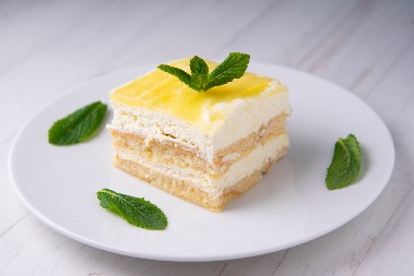 TIRAMISU SA LIMUNOM Desert za pamćenje koji pomera granice dobrog ukusa, po najboljem receptu
