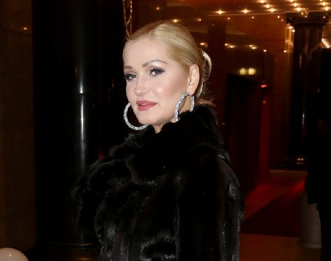 "NEMAM REČI UTEHE, BOL ZA DETETOM..." Pevačica se rasula na komade zbog tragedije na Cetinju