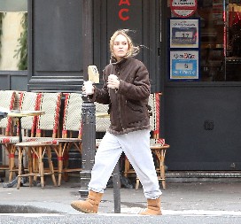 "VUČEM TRAUME ZBOG TATINIH FILMOVA"  Ćerka slavnog glumca iskreno o karijeri u Holivudu, a evo sa čime se najteže nosi