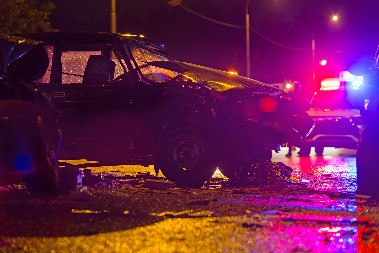 TROJE DECE ZBRINUTO U BOLNICI ZBOG LANČANOG SUDARA Magla izazvala stravičnu nesreću kod Brestovca