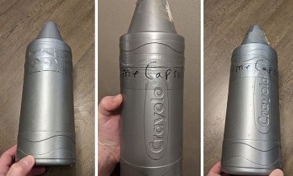 OTVORIO BLAGO STARO 25 GODINA I ODUŠEVIO SVET Evo šta je sve pronašao unutra! (FOTO)