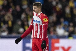 TEŠKA NESREĆA U BEOGRADU Bivši fudbaler Zvezde naleteo na ženu van pešačkog, lekari joj se bore za život