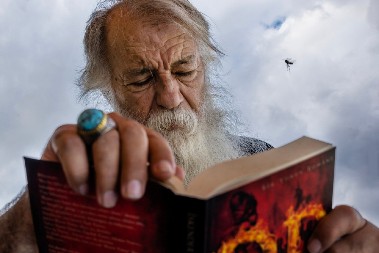 ČUVENI TURSKI ASTROLOG MURAT OTKRIVA Za ove znakove 2025. će biti paklena, daviće se u dugovima