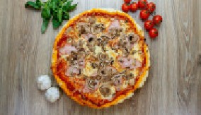 PICA KAPRIĆOZA Italijanski specijalitet raj za nepca, uzećete parče više