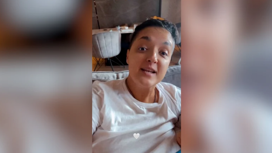 NAJDIRLJIVIJI SNIMAK MARIJE ŠERIFOVIĆ SA SINOM Ovako slave Badnji dan, Mario oduševljeno sluša mamu (VIDEO)