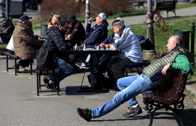 IZNENADNO PROLEĆE U JANUARU Lekari savetuju šta da radite ako imate zdravstvene tegobe