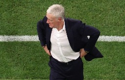 POTVRDIO ODLAZAK Legendarni selektor Francuske obelodanio kada odlazi sa klupe "trikolora"