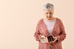 FINANSIJSKA DILEMA Koliko novca prosečni Nemac ima na svom tekućem računu