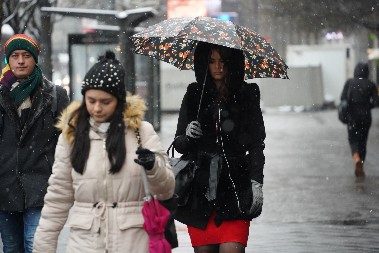 VELIKI MESEČNI HOROSKOP ZA FEBRUAR 2025. GODINE Bikovima ide sjajno na poslu, Blizancima povećanje zarade, a Vodoliji uživanje u romansi