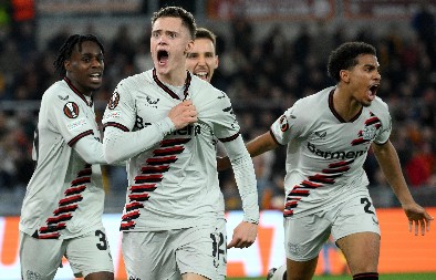 ČUVA INTIMU Trenutno najtraženiji svetski fudbaler ima misterioznu devojku