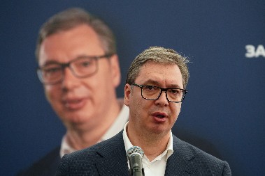 TAČNO U 18 ČASOVA! Predsednik Aleksandar Vučić će se vanredno obratiti narodu