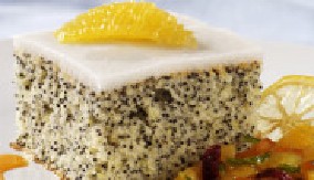 KOLAČ OD MAKA SA BELOM ČOKOLADOM Kremasti desert koji pomera granice dobrog ukusa