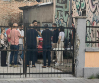 GRBOVIĆ I ALEKSIĆ OBLEĆU KAO KOPCI U ZAJEČARU Viđeni u dvorištu izbornog štaba