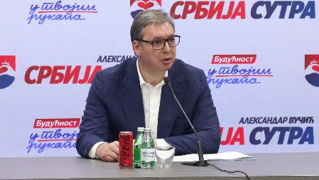 UBEDLJIVA POBEDA U ZAJEČARU I KOSJERIĆU! Predsednik Vučić se obratio javnosti (VIDEO)