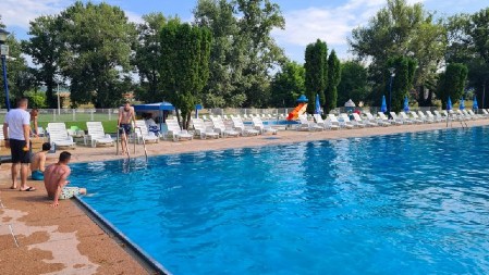 USKORO OTVARANJE BAZENA U SRBIJI: Cena u jednom gradu će ostati ista, a samo oni će moći da uđu besplatno!