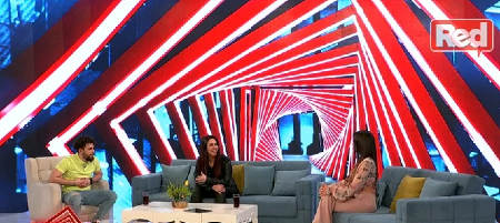 PEVAČICA O PROSTITUCIJI NA ESTRADI Javno raskrinkala koleginice: "Unakazile su ovu profesiju"