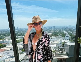 „ISPLANIRALA SAM SVOJU SAHRANU“ Poznata voditeljka progovorila o mučnoj borbi s tumorom mozga