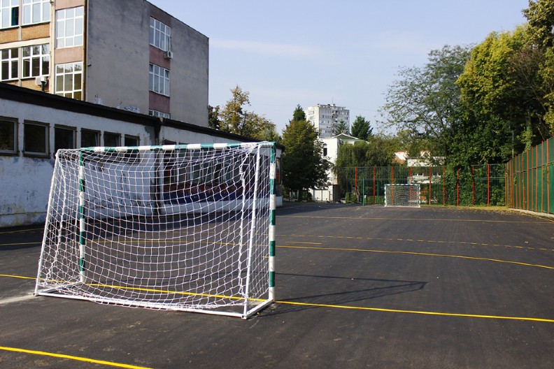 BLOKADERI UNIŠTILI DECI I RASPUST Deo osnovaca od sutra odmara, ali ova grupa će morati da nastavi sa časovima