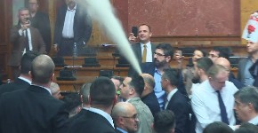 INSTITUCIJE GLAVNO SREDSTVO ZA DESTABILIZACIJU SRBIJE