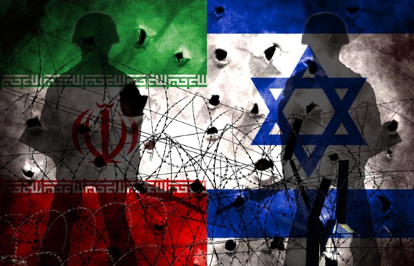 UNIŠTENO SEDIŠTE ZA UNUTRAŠNJU BEZBEDNOST Teheran u plamenu, na Izrael lansirane rakete! (FOTO/VIDEO)