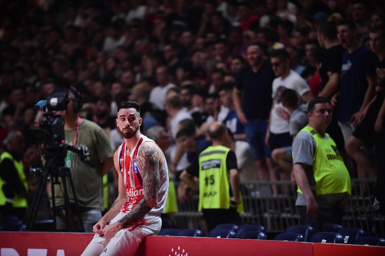 STARA LJUBAV ZABORAVA NEMA Miljenik "delija" napustio crveno-bele i otišao kod bivšeg trenera Zvezde