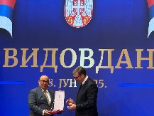 "VIDOVDANSKI ORDEN JE VELIKA ČAST, ALI I VELIKA OBAVEZA" Drid: Ljudi moraju dati sve od sebe da bi se život u Srbiji vratio u normalu