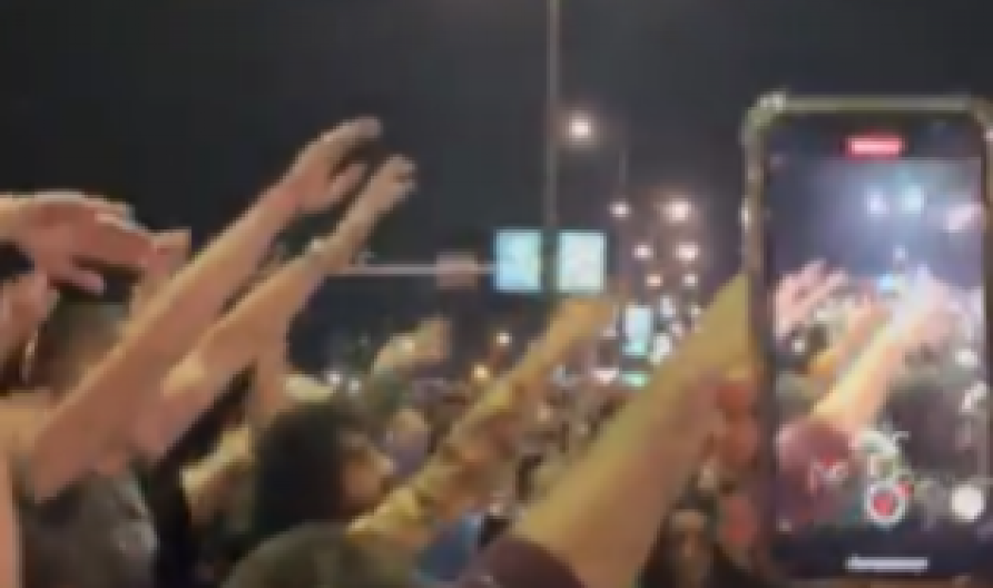 KO NE MARŠIRA S BLOKADERIMA NE PODRŽAVA IH! Blokaderi sami priznali da su svi ostali protiv njih