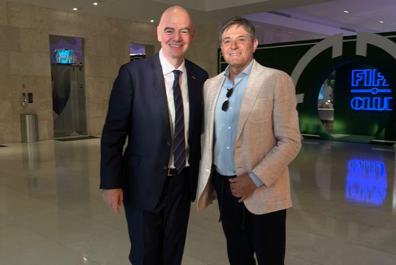 Selektor fudbalske reprezentacije Srbije Dragan Stojković razgovarao sa predsednikom FIFA