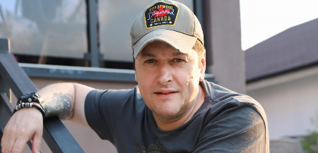 "ACO PEJOVIĆ ME JE RAZOČARAO, ZA MENE VIŠE NE POSTOJI" Pevač u emisiji uživo otkrio razlog zbog koga ne pričaju, voditeljka zaćutala