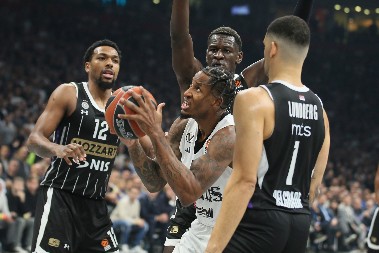 GROM IZ VEDRA NEBA Crno-beli otpustili jednog od najboljih igrača!