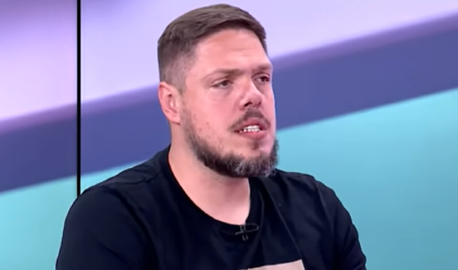 STUDENTI NISU DECA VEĆ... Tviteraš odgovorom ukopao Štimca, džaba se hvatao za Lazarevu kletvu!