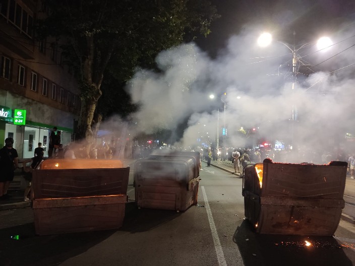 BLOKADERI PLANIRAJU OPŠTI NAPAD NA SVIH 7 MOSTOVA U BEOGRADU! Sutra od 7 do 10 sati žele da izvedu teroristički čin