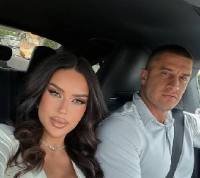 KAO DA NIJE NI BILA TRUDNA! Žena Davida Dragojevića pokazala izvajanu liniju mesec dana nakon porođaja, svi u šoku