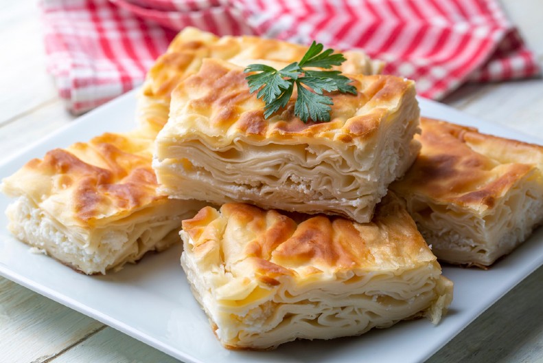 OTKRIVAMO TAJNU PEKARA Najbolji preliv za pite sa kojim su uvek vazdušaste i sočne